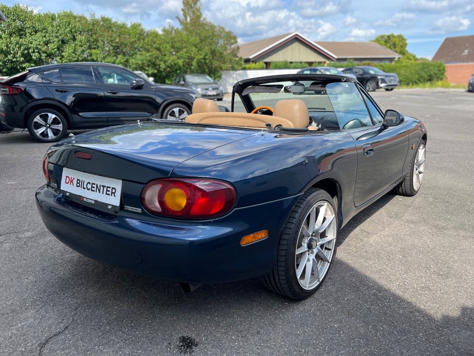 Mazda MX-5 1,6i  2d