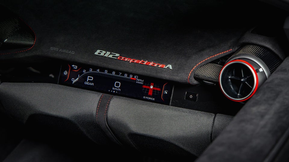 Ferrari 812 Competizione 6,5 DCT 2d