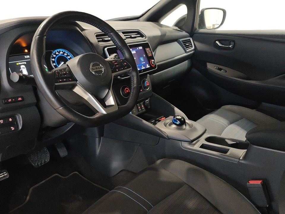 Nissan Leaf 62 e+ Acenta 5d