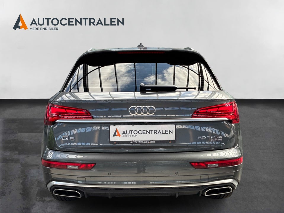 Audi Q5 50 TFSi e S-line quattro S-tr. 5d