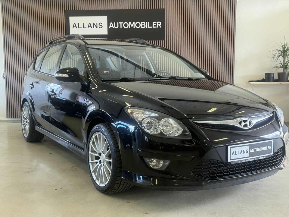 Hyundai i30 1,6 CRDi 90 Blue Drive CW 5d