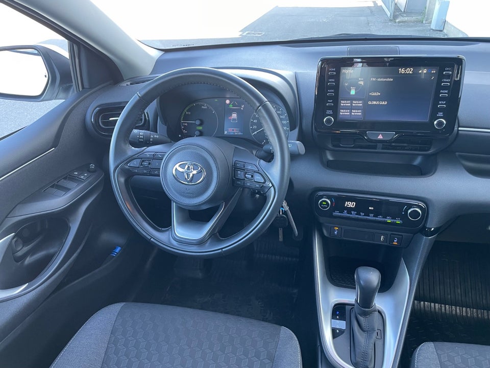 Toyota Yaris 1,5 Hybrid Active e-CVT 5d