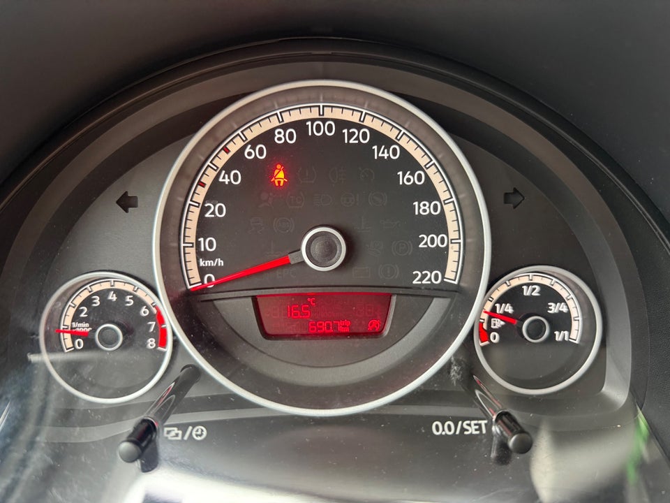 VW Up! 1,0 MPi 60 Move BMT 5d