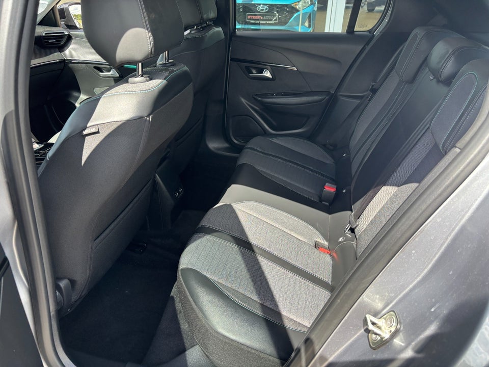 Peugeot e-208 50 Allure 5d