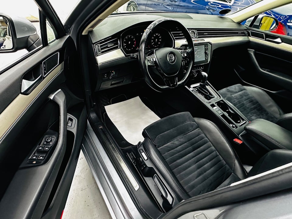 VW Passat 1,4 TSi 150 Highline Premium DSG 4d