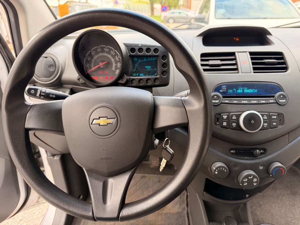 Chevrolet Spark 1,0 LA 5d