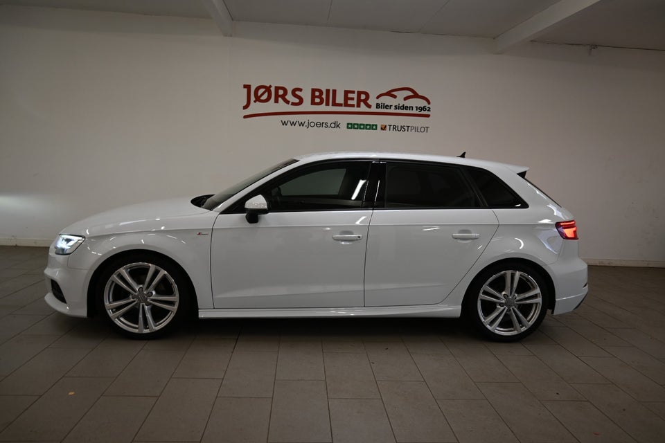 Audi A3 35 TFSi S-line Sportback S-tr. 5d