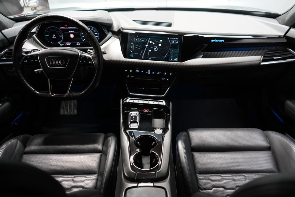 Audi RS e-tron GT quattro 4d