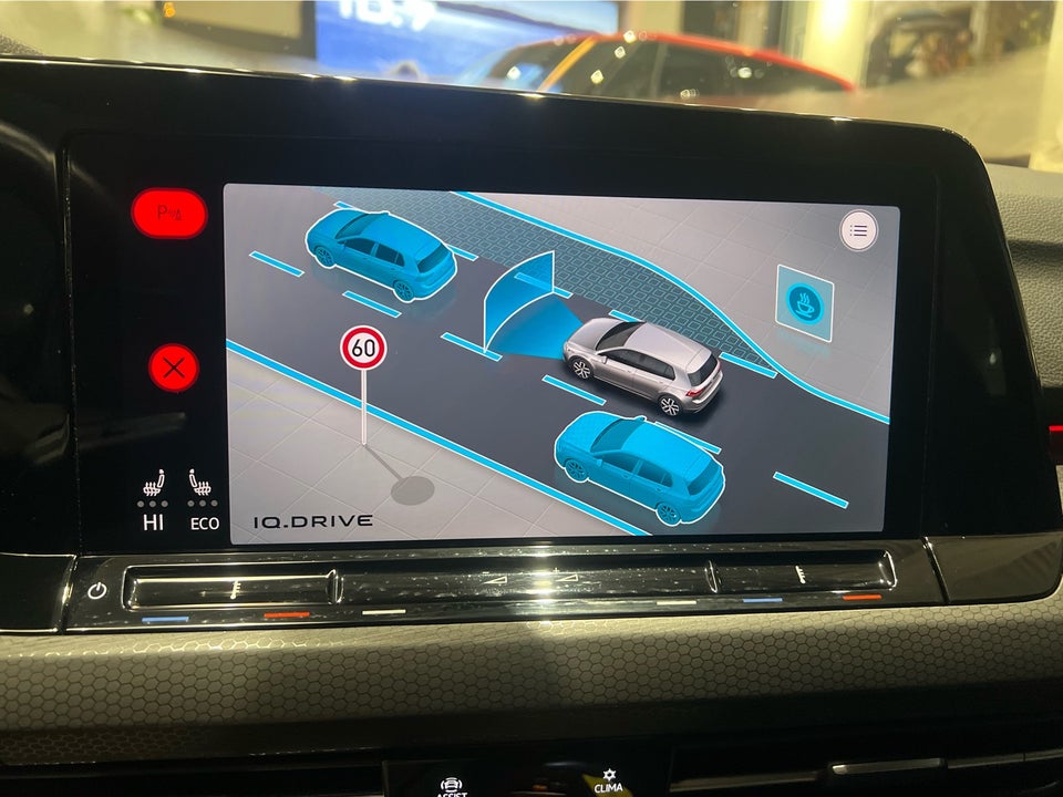 VW Golf VIII 1,4 GTE DSG 5d