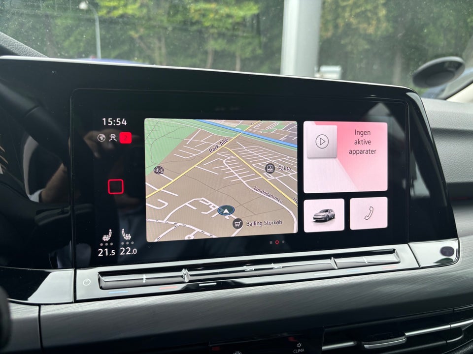VW Golf VIII 1,5 eTSi 150 Style DSG 5d