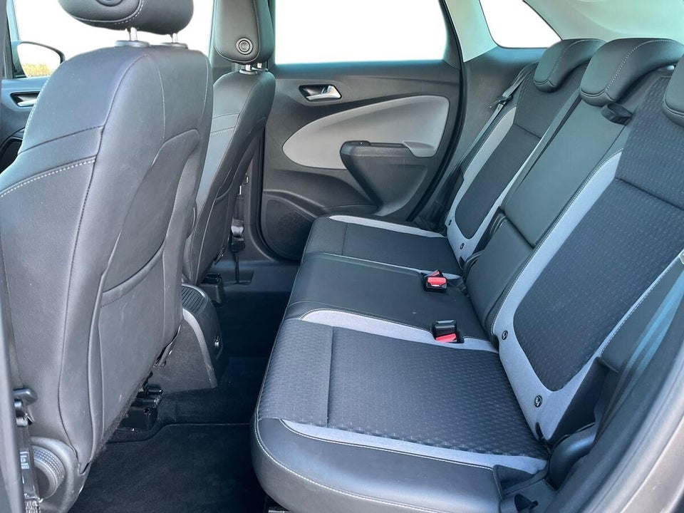 Opel Crossland X 1,2 T 110 Exclusive aut. 5d