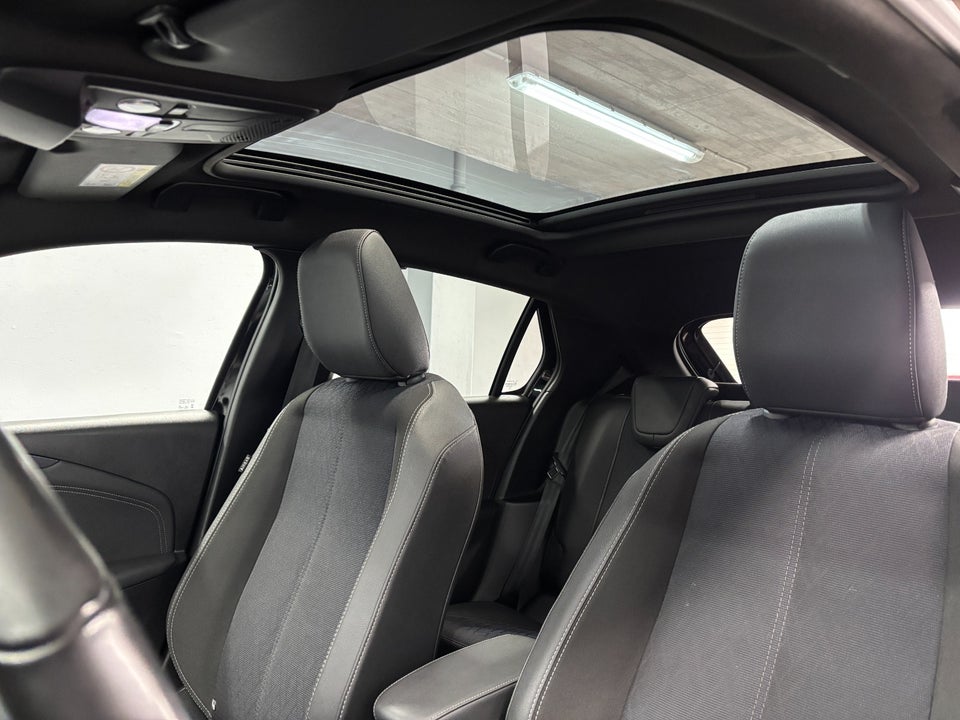 Opel Corsa 1,2 Sport 5d