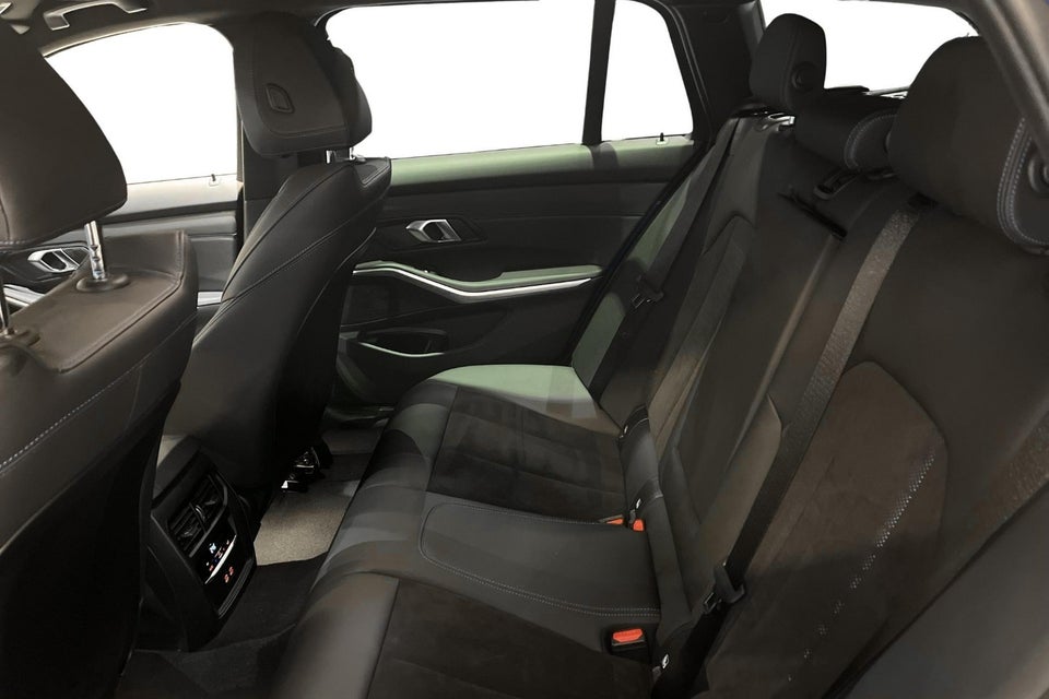 BMW 330e 2,0 M-Sport aut. 4d