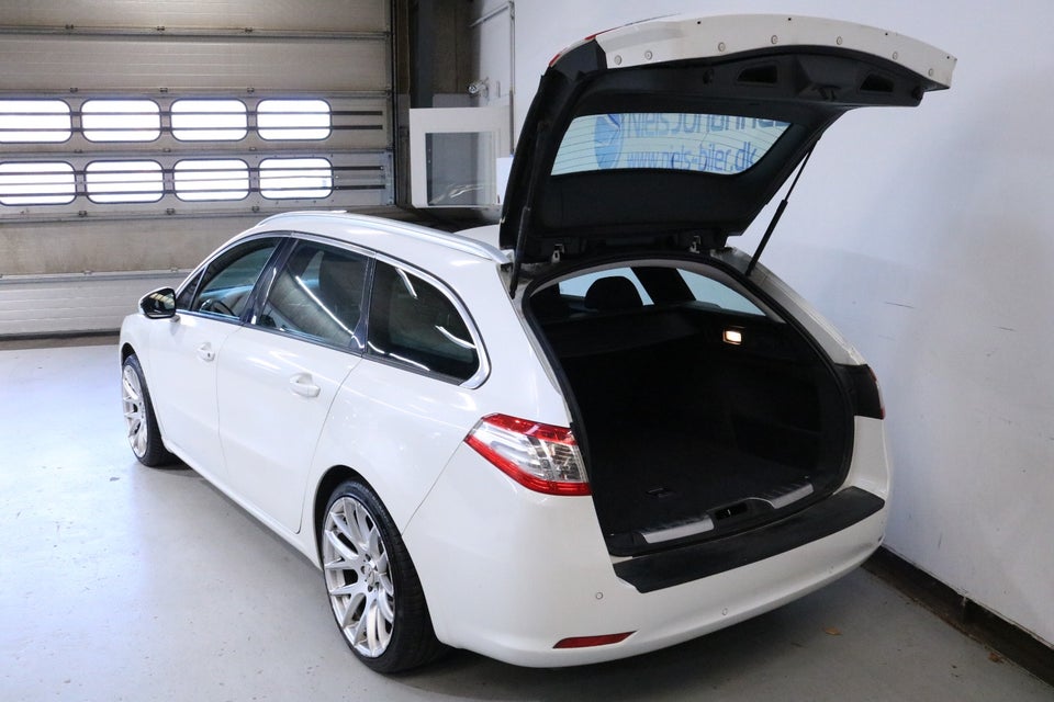 Peugeot 508 2,0 HDi 140 Allure SW 5d