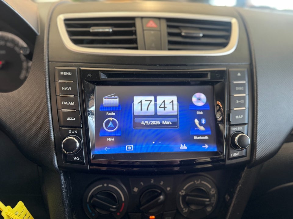 Suzuki Swift 1,2 Dualjet Action 5d