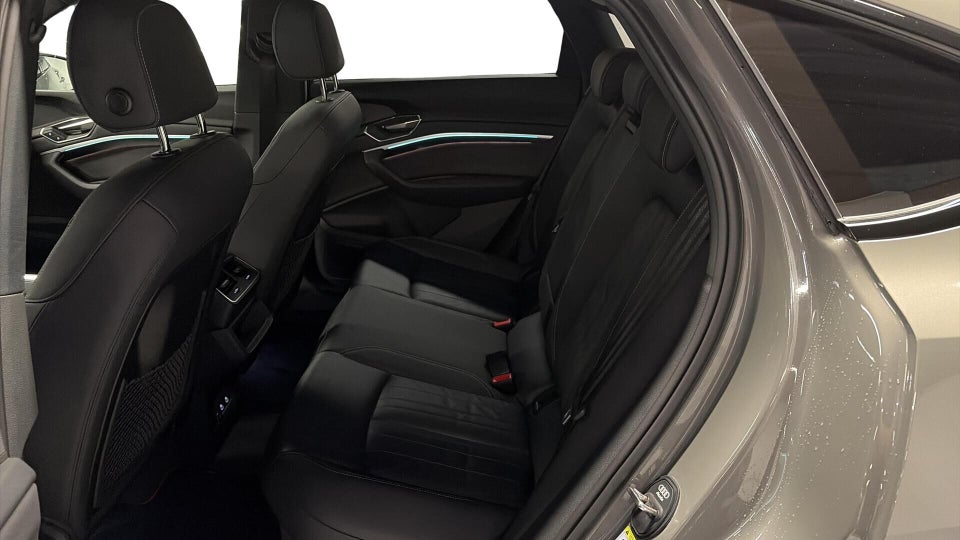Audi Q8 e-tron 55 Prestige Sportback quattro 5d