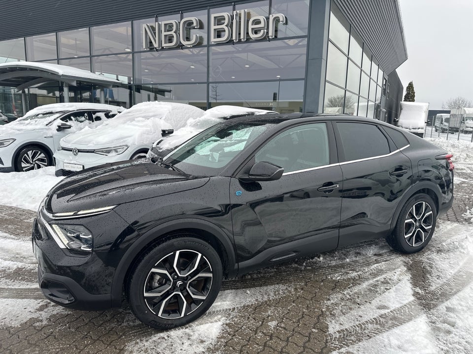 Citroën ë-C4 X 50 Shine 4d