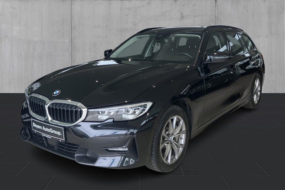 BMW 330e 2,0 Touring Sport Line aut. 5d