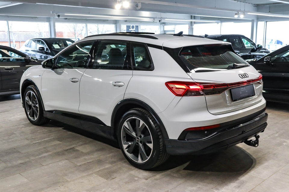 Audi Q4 e-tron 45 edition S-line 5d