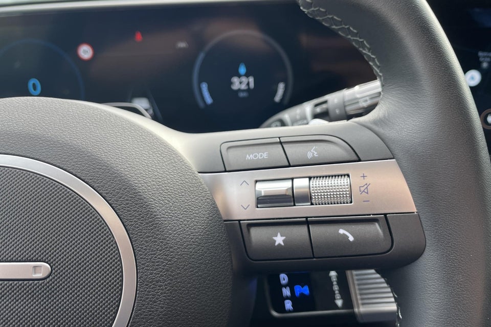 Hyundai Kona 48 EV Essential 5d