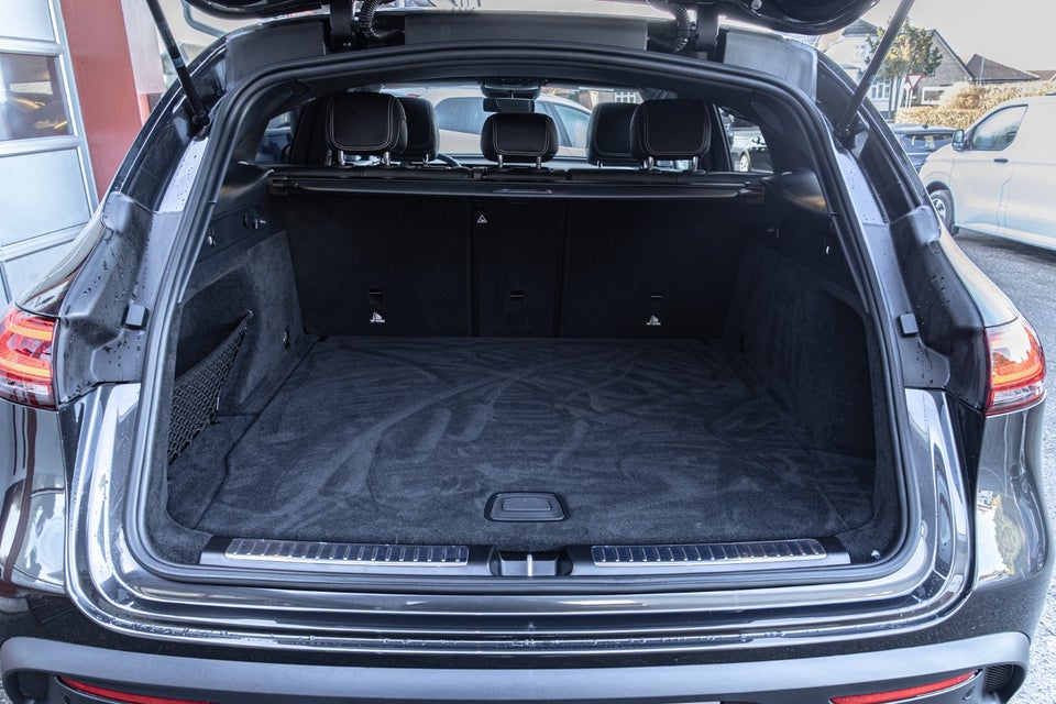 Mercedes EQC400 AMG Line 4Matic 5d