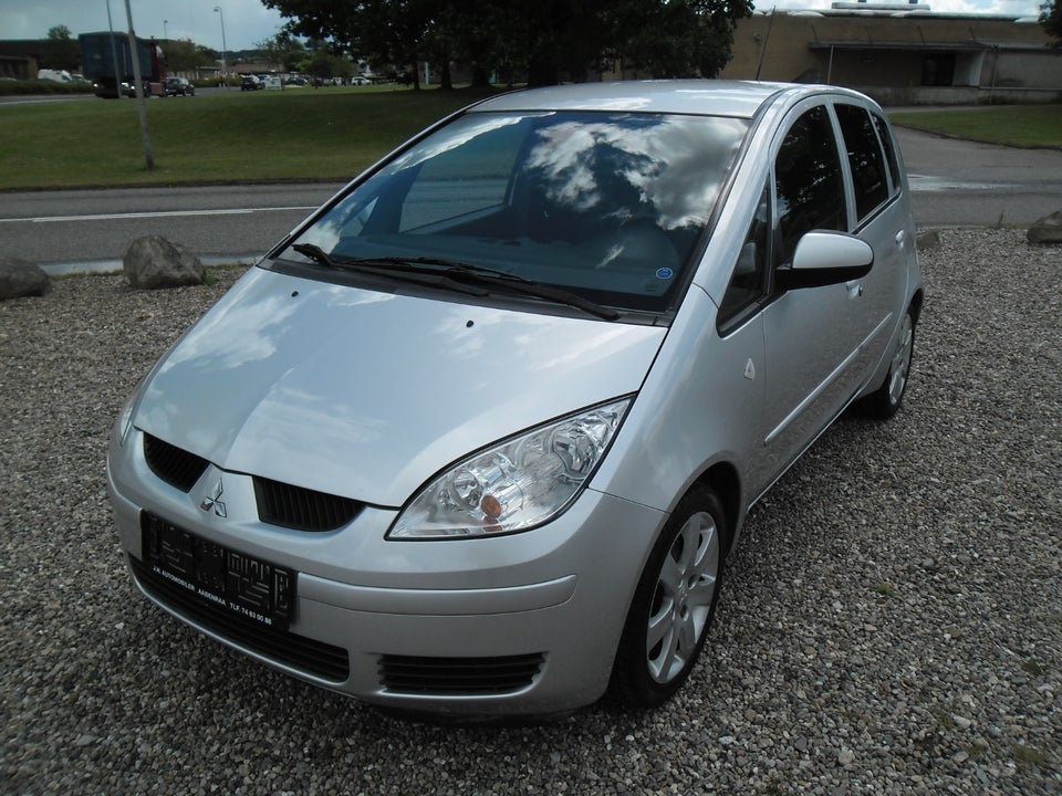 Mitsubishi Colt 1,3 Cash Coolpack 5d