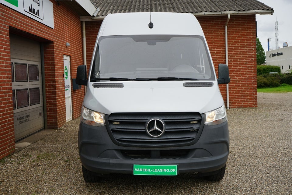 Mercedes Sprinter 316 2,2 CDi A2 Kassevogn aut. RWD