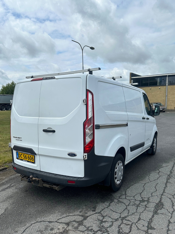 Ford Transit Custom 270S 2,2 TDCi 125 Trend Van 5d