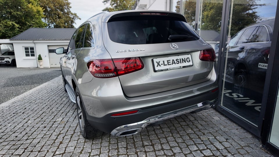 Mercedes GLC300 de 2,0 aut. 4Matic 5d