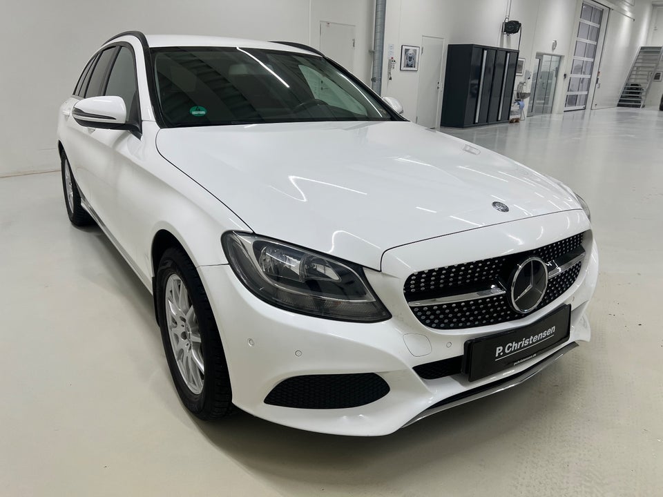 Mercedes C200 2,0 Business stc. aut. 5d