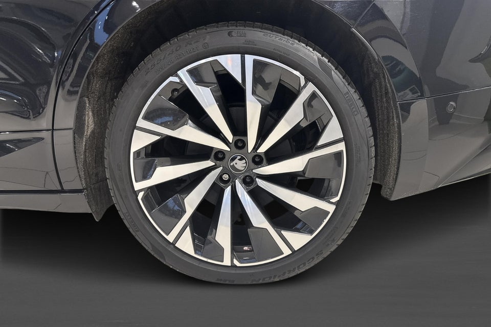 Skoda Enyaq 85x iV Sportline Maxx 5d