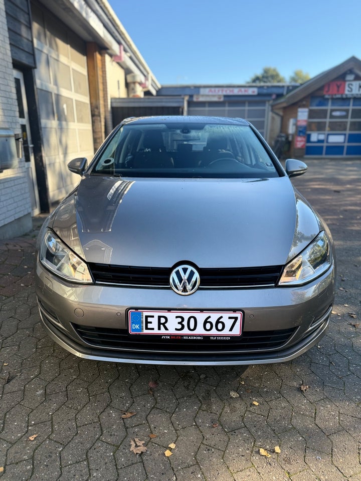 VW Golf VII 1,6 TDi 105 Highline DSG BMT 5d