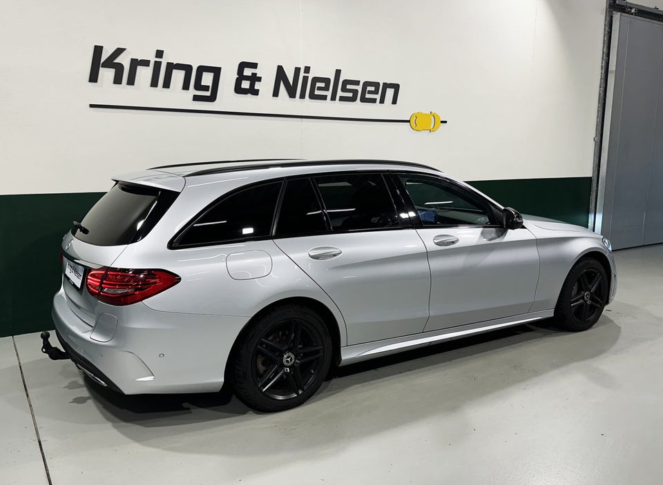 Mercedes C300 de 2,0 AMG Line Night Edition stc. aut. 5d