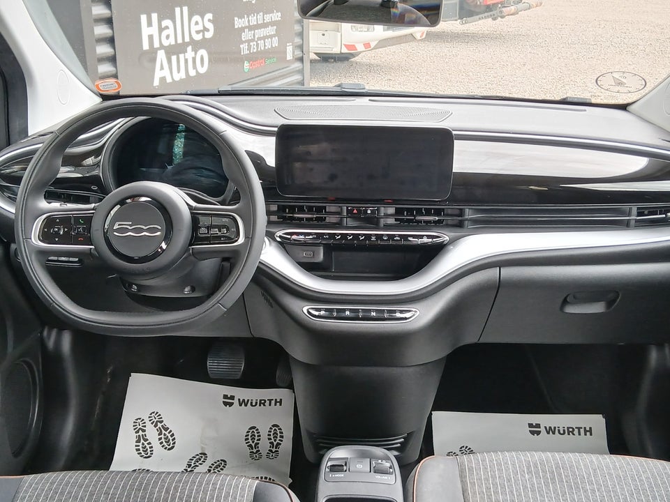 Fiat 500e 42 Icon 3+1 4d