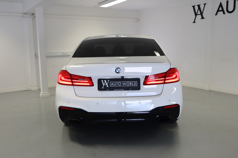 BMW 530i 2,0 Luxury Line xDrive aut. 4d