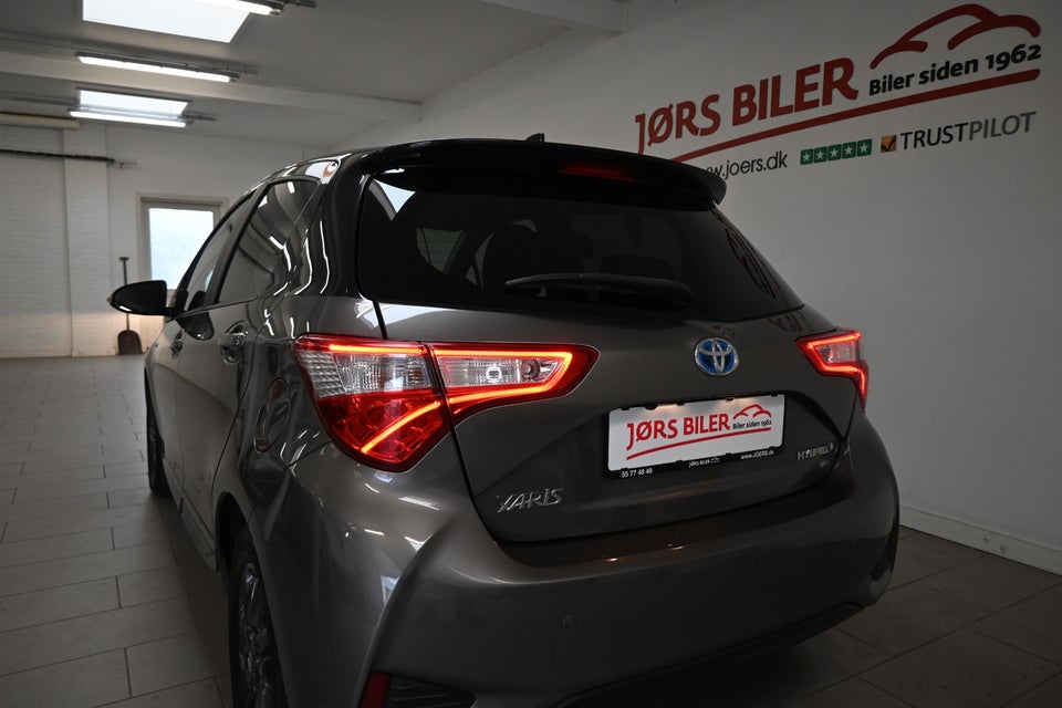 Toyota Yaris 1,5 Hybrid H2 Premium e-CVT 5d