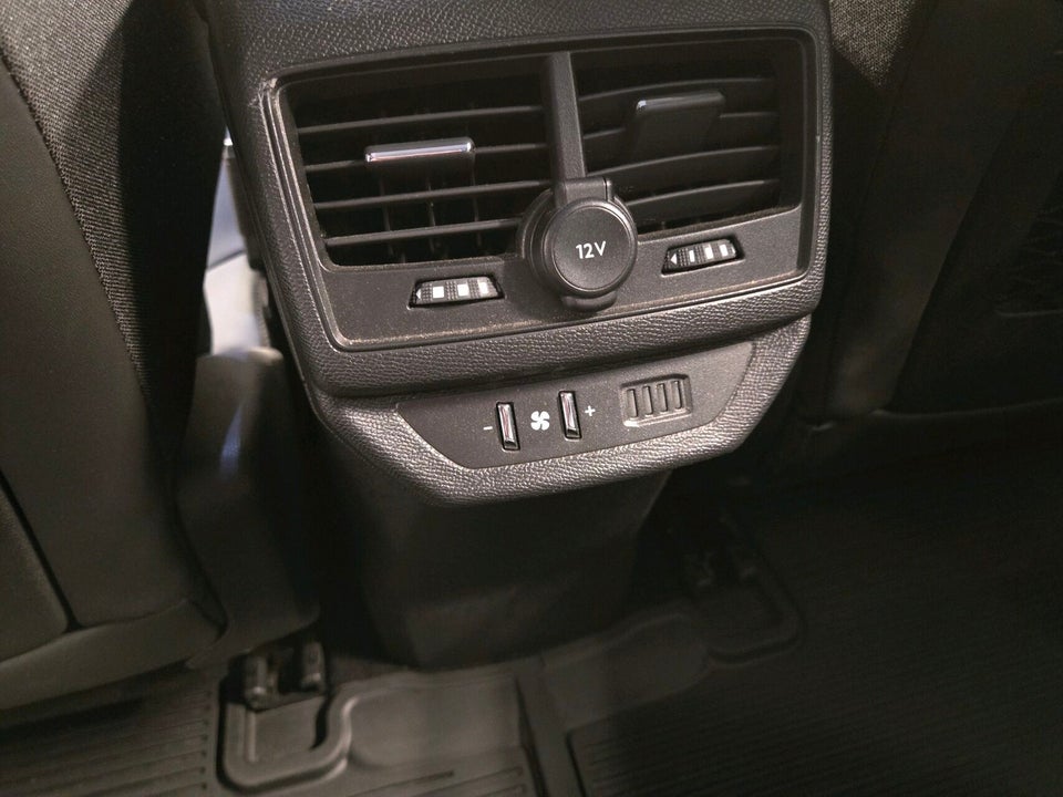 Peugeot 5008 1,5 BlueHDi 130 Allure Pack EAT8 7prs 5d