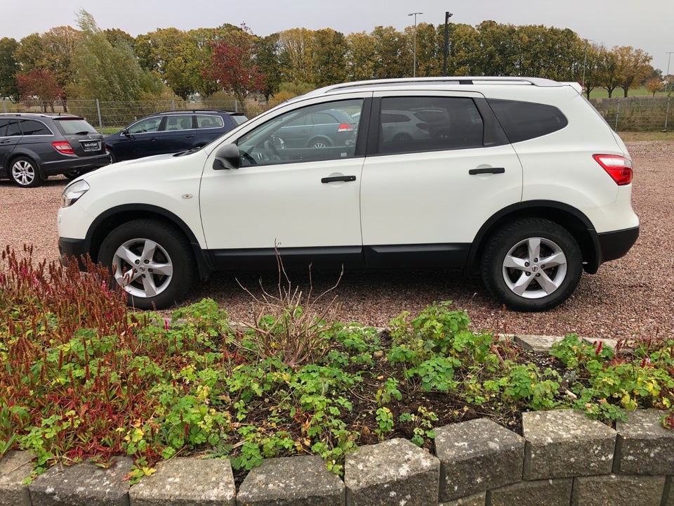 Nissan Qashqai+2 1,6 Visia 7prs 5d