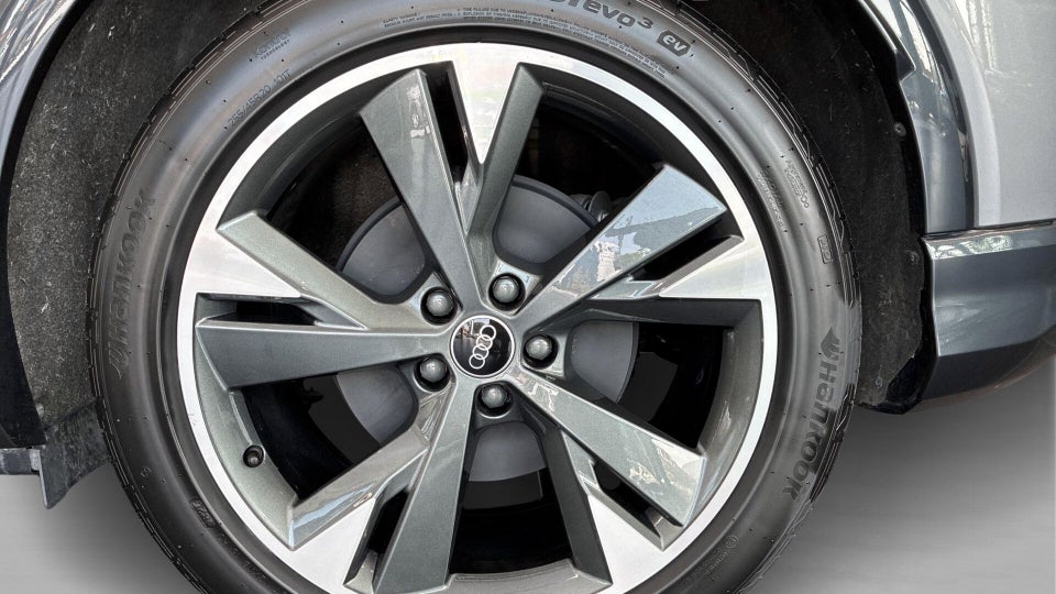 Audi Q4 e-tron 45 S-line Sportback 5d