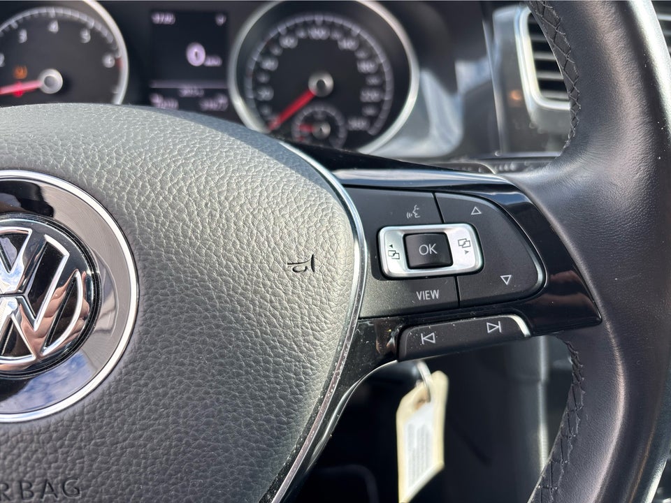 VW Golf VII 1,5 TSi 130 Comfortline DSG 5d