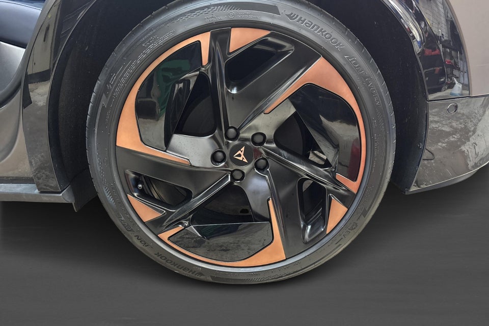 Cupra Tavascan 77 Adrenaline 5d