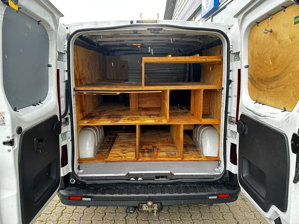 Nissan NV300 1,6 dCi 125 L1H1 Working Star
