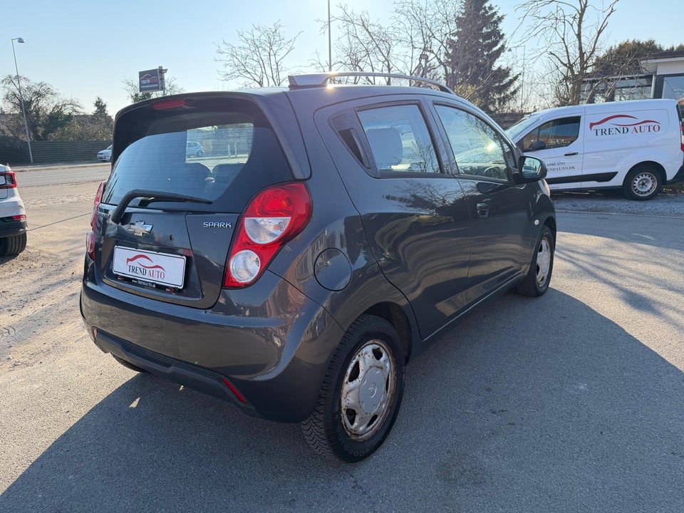 Chevrolet Spark 1,0 LT 5d
