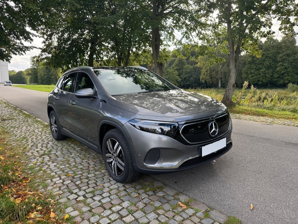 Mercedes EQA250 5d