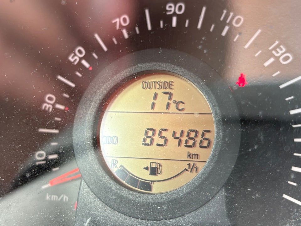 Peugeot 108 1,0 e-VTi 72 Allure+ 5d