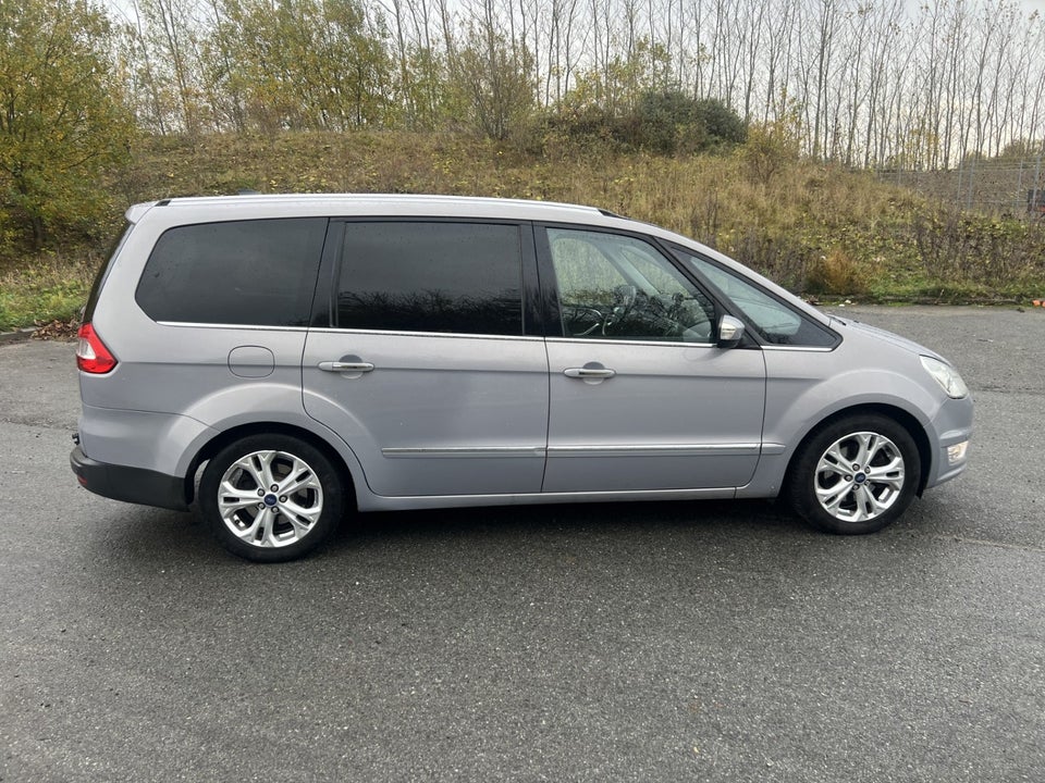 Ford Galaxy 1,6 EcoBoost Ghia 5d