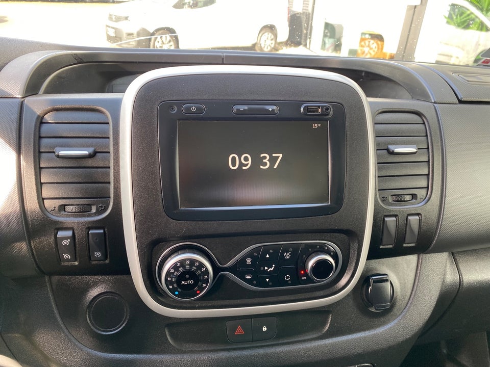 Nissan NV300 2,0 dCi 145 L2H1 Working Star