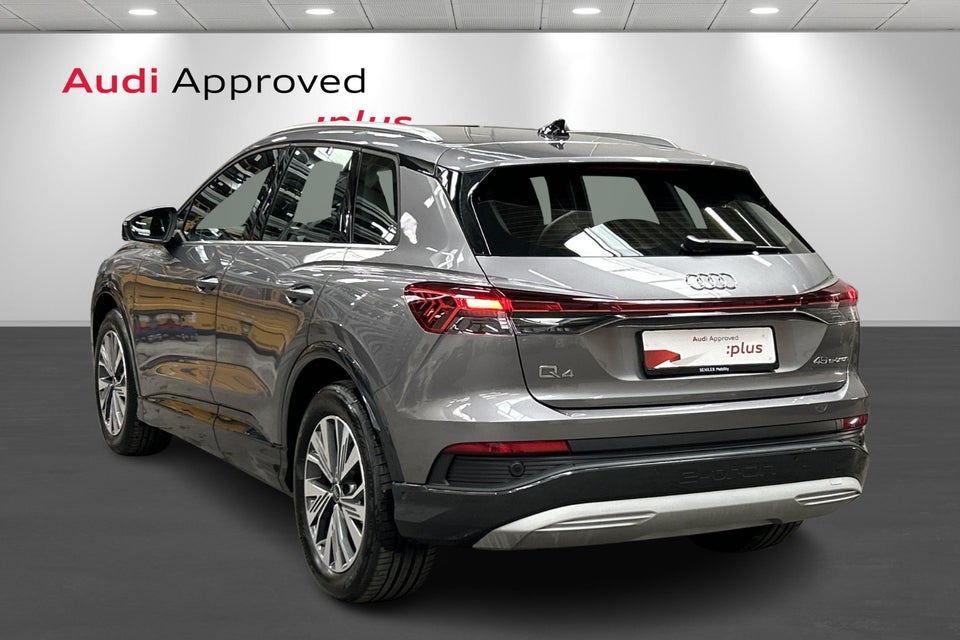 Audi Q4 e-tron 45 Progress 5d