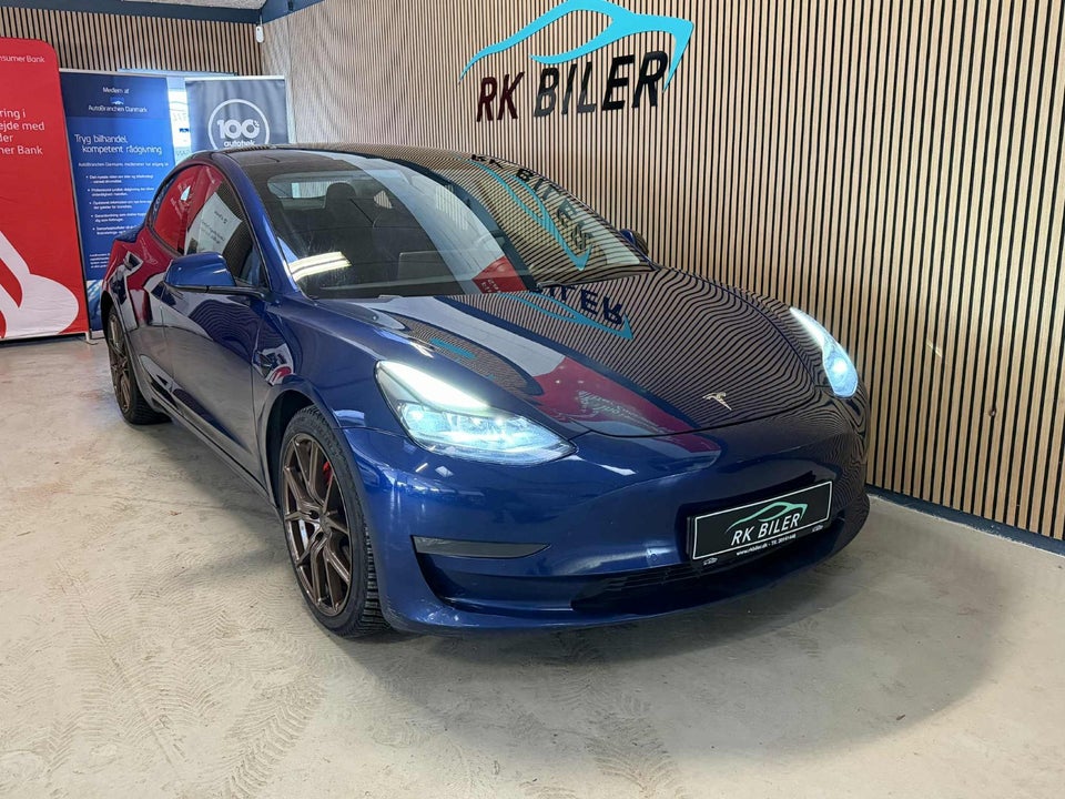 Tesla Model 3 Performance AWD 4d