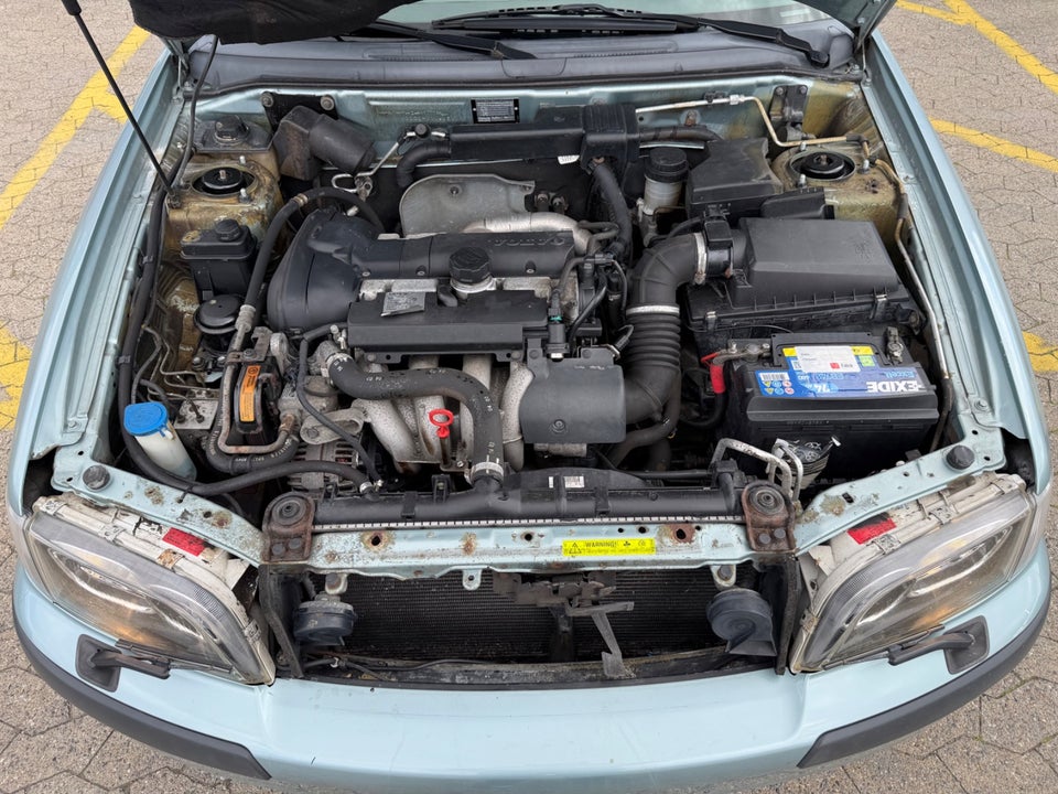 Volvo V40 1,8 Jubilæum 5d